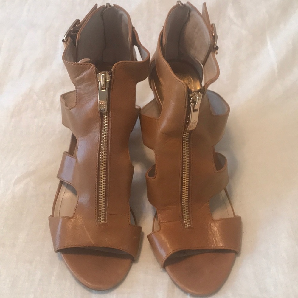 Vince Camuto sandal